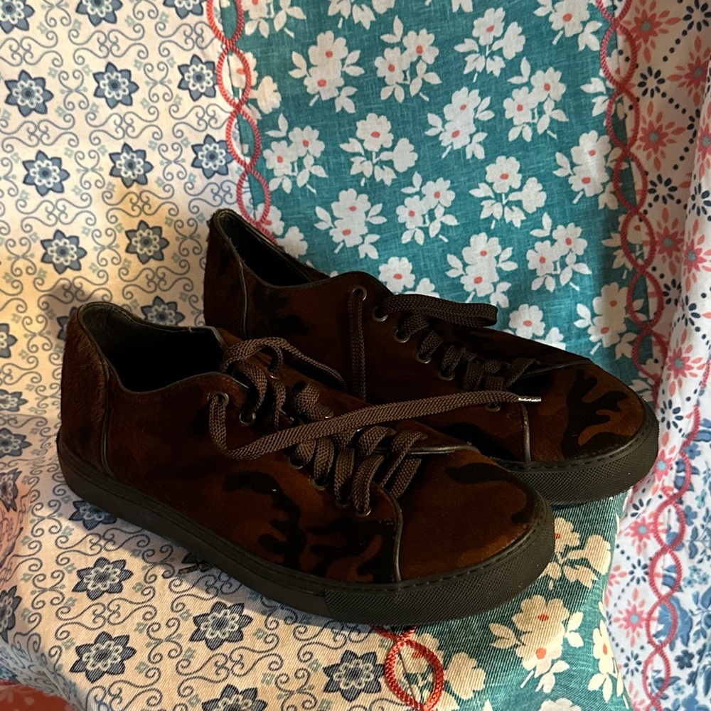 Donald J. Pliner Dark Brown Sneakers